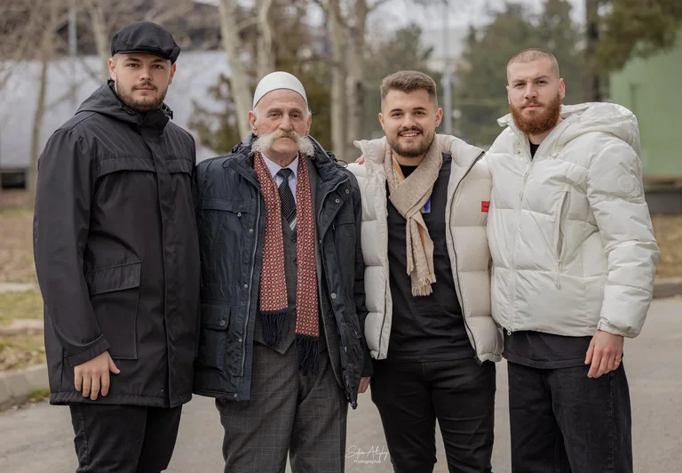 EMOCITIONS: Voici à quoi ressemble Adam, Shaban et New Hampza aujourd'hui.