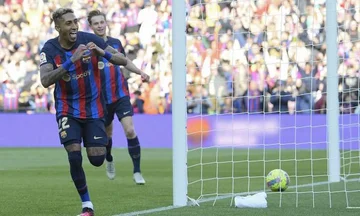 Barcelona gewinnt hart gegen Valencia