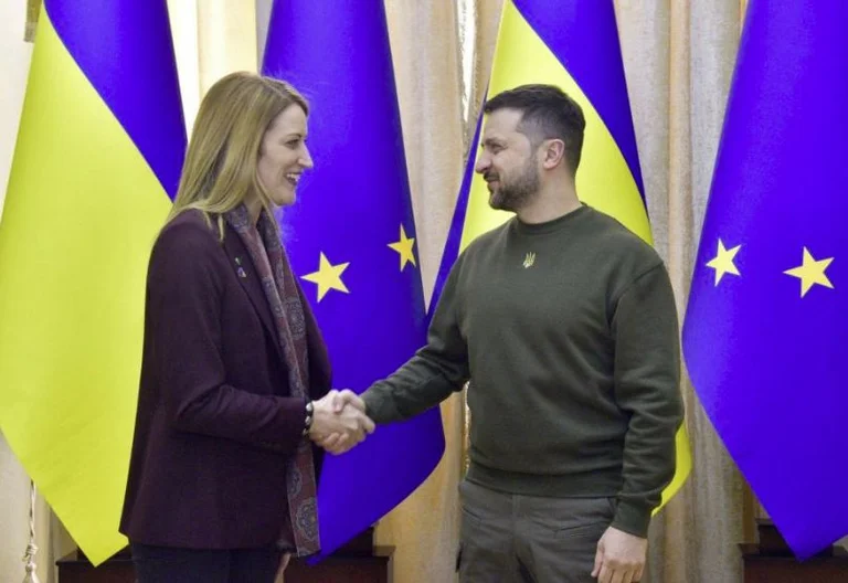 Le président du PE invite à entamer des négociations pour l'adhésion de l'Ukraine cette année