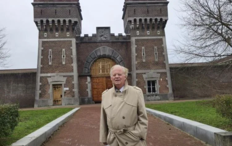 “Meine Brüder”, ehemaliger US-Korrespondent, schrieb Brief an ehemalige KLA-Kopfe in Den Haag