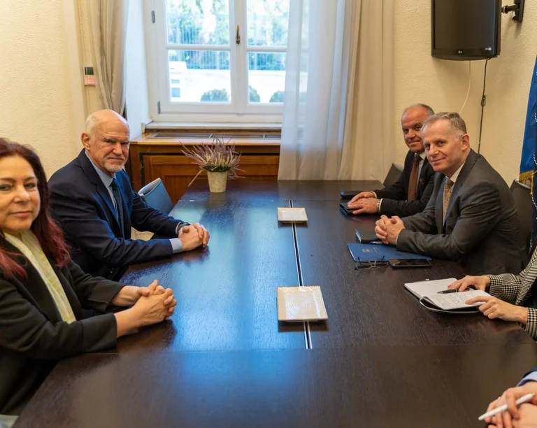Bislimi à Athènes rencontre des députés grecs : le Kosovo vise à renforcer le partenariat avec la Grèce