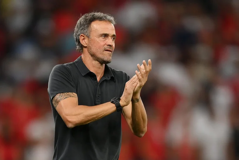 Louis Enrique peut prendre la tête à Chelsea