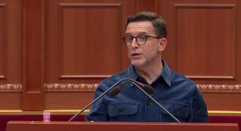 “Traq, der Richter, der für Dan Hutra regierte.