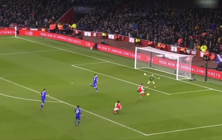 Arteta ama el título a toda costa Martinelli marca el segundo gol de Arsenal a Everton