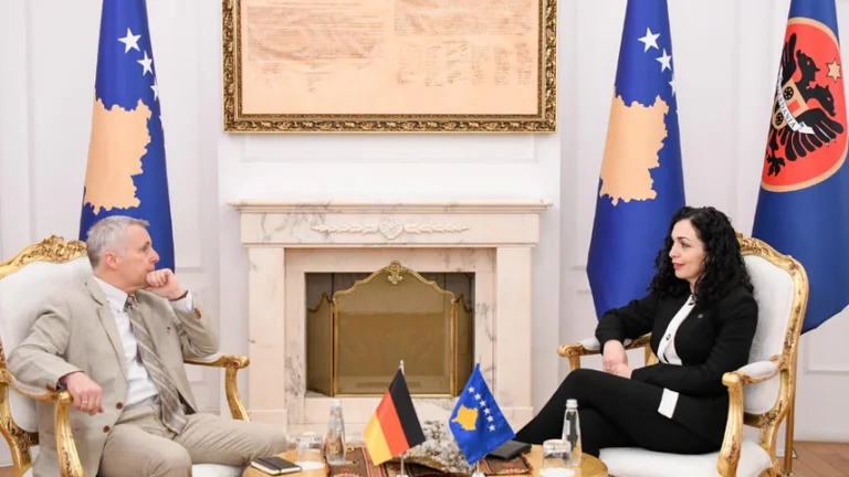 Kosovo ha tomado algunas decisiones difíciles: Rohde Osman habla del Plan Europeo