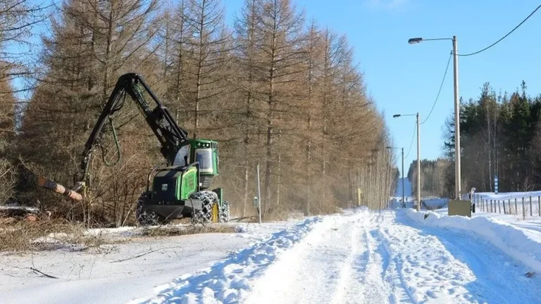 Finnland startet Grenzzaun-Gebäude mit Russland