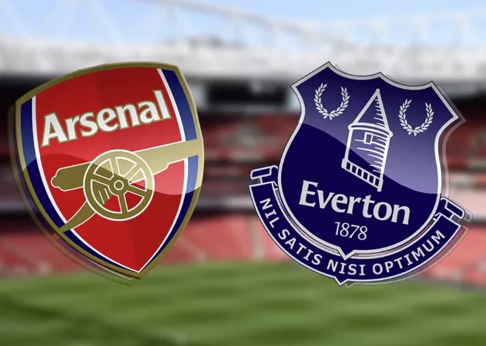 Offizielle Formationen: Arsenal é Everton