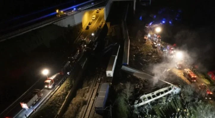 Accident tragique en Grèce entre deux trains, 32 morts et plus de 85 blessés
