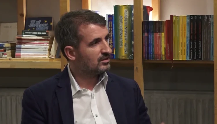 Miftarian: La reconnaissance de facto du Kosovo non mentionnée par Borrell
