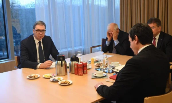 Government: Serbia urged change of text to French-German plan, so s'u signed