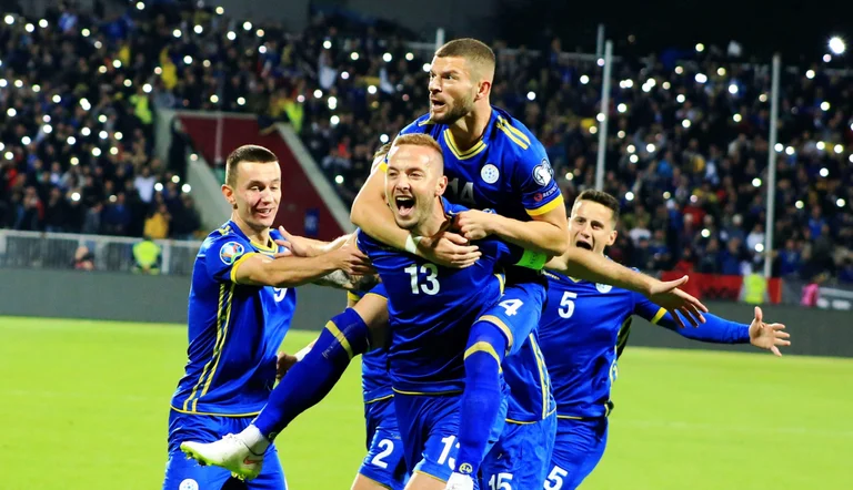 Amir Kmman y Alain Gresse votaron por los premios FIFA