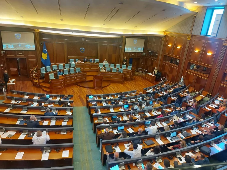 Opposition split over European proposal accession