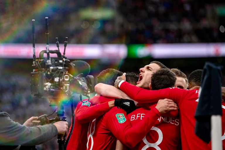 Man United defeats Newcastle and is named champion of Carabao Cup