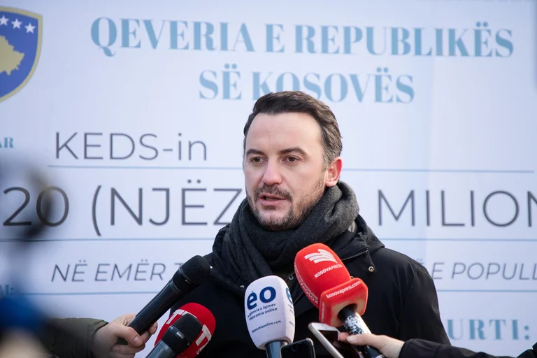 Mollyqa: Kurti hat die internationale Position Kosovos abgebaut