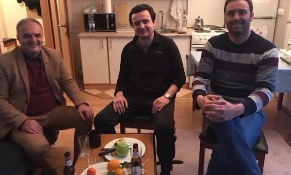 L'offre de Martin Berisha, Konjufca défend l'ambassadeur : aucune preuve.