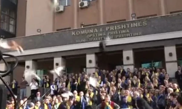 From Pristina, pigeons are released for peace in Ukraine