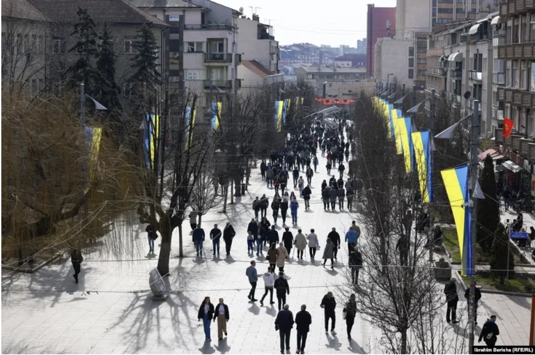 Pristina fills with Ukraine flags, as sign of solidification on first anniversary of occupation