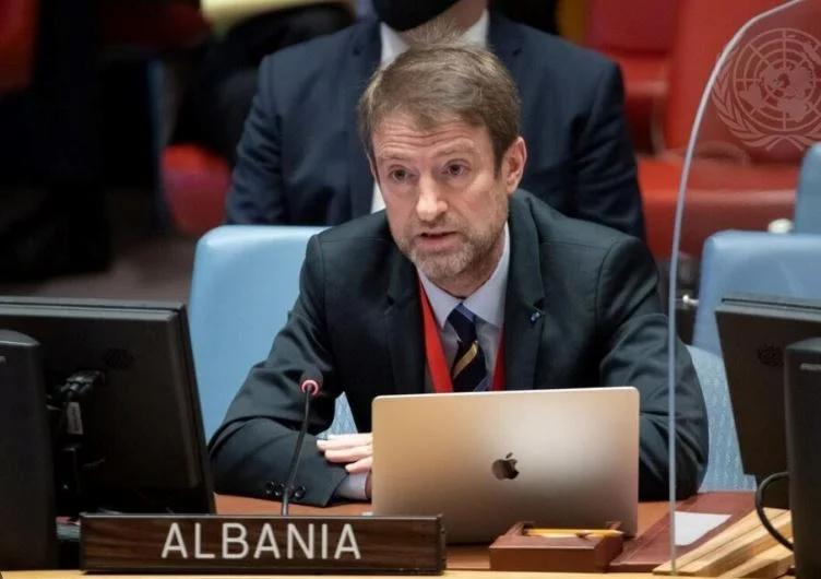 L'Albanie demande l'expulsion de la Russie de l'UN KS
