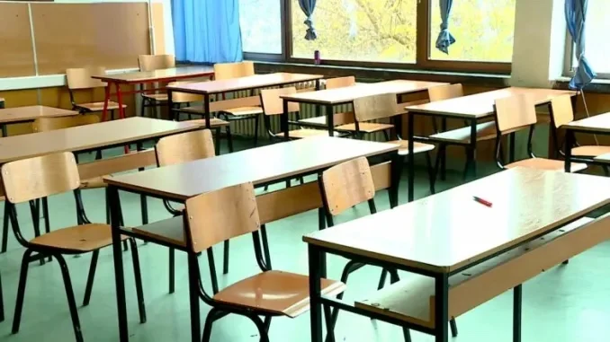 Alarmes: 730 élèves ont quitté les écoles du Kosovo pendant un an