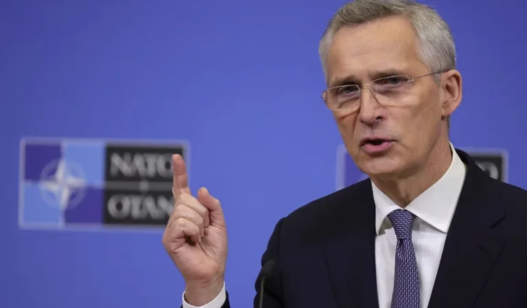 Die Welt in Gefahr von”: Stoltenberg, nachdem Putin den Atomwaffenvertrag ausgesetzt hat