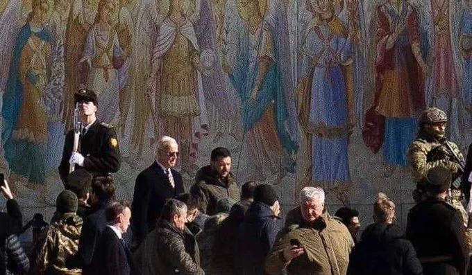 Joe Biden fait une visite surprise en Ukraine
