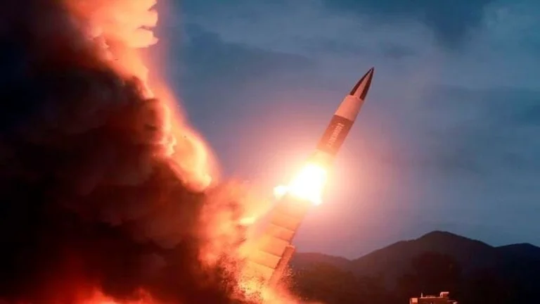 Corea del Norte lanzó un misil balístico no identificado, Corea del Sur dice
