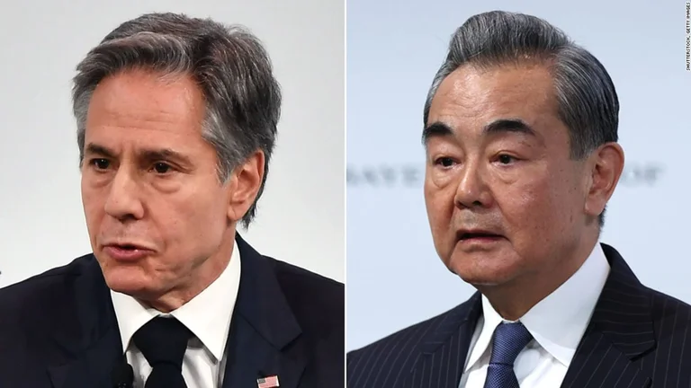 Blinken rencontre son homologue chinois à Munich
