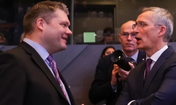 Ministri i Mbrojtjes: Finlanda mund të anëtarësohet në NATO para Suedisë