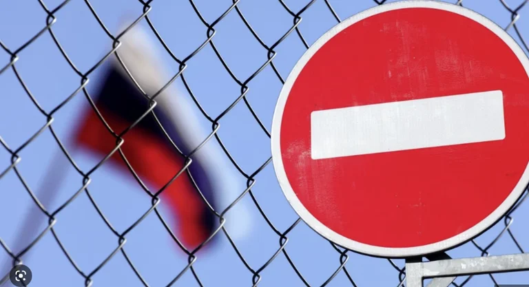 La Russie expulse quatre diplomates autrichiens
