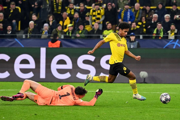 Dortmund se dice en Alemania, triunfa mínimamente sobre Chelsea en la Champions League.
