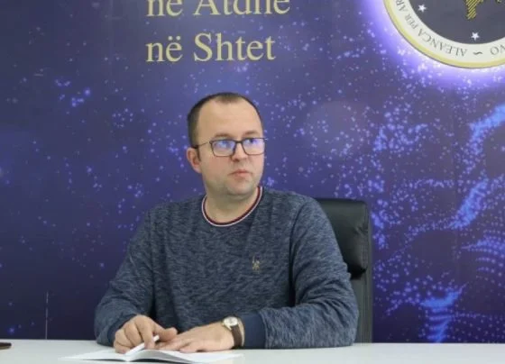Blaka për zyrtarin e VV-së: Je leninist, të ricikloi Kosova