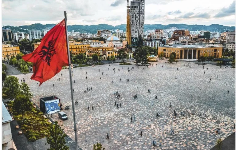 Il 30% della popolazione albanese non vive di una vita normale da problemi di salute, livello più alto in Europa