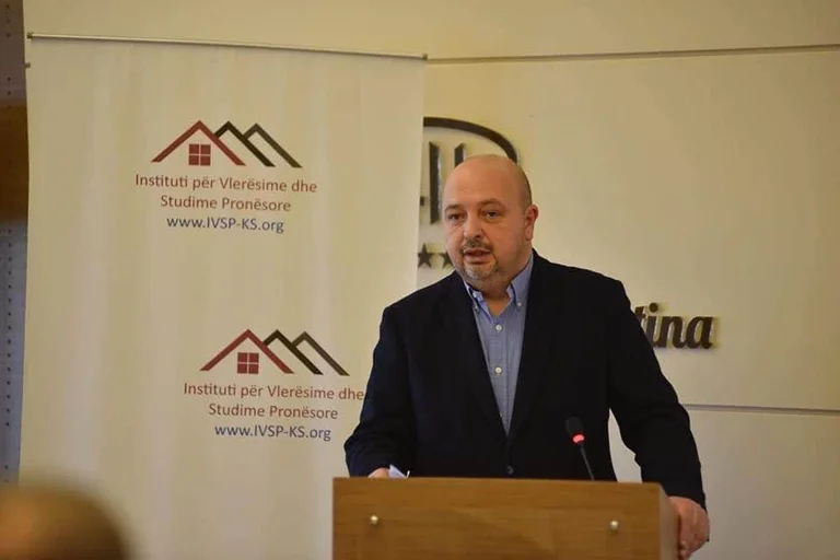 Earth trees, Cardolli: Construction regulations not being respected, buildings are building together in Kosovo
