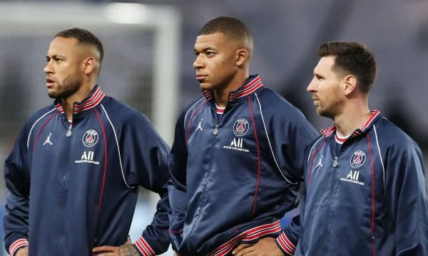 Stasera la decisione finale è presa per Mbarppen