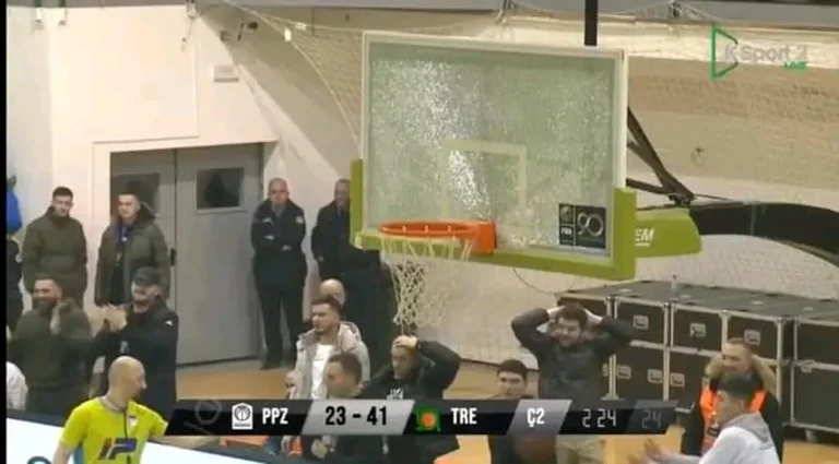 Trash sign broken, match between Ponte Prizren and Trepca
