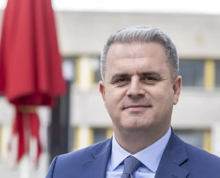 LDK's Azem: The failed government in management is using population to wipe out citizens.