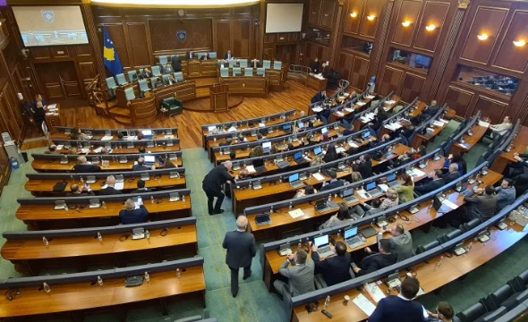 Il Parlamento approva la Legge sulle Salari