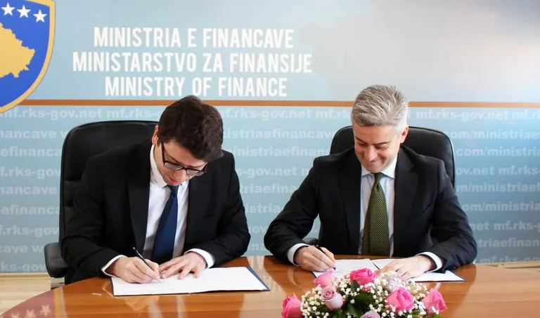 38m-euro agreement signed for rehabilitation of railway network in Kosovo