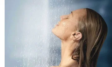 Warum nehmen Sie keine Dusche beim Abendessen?