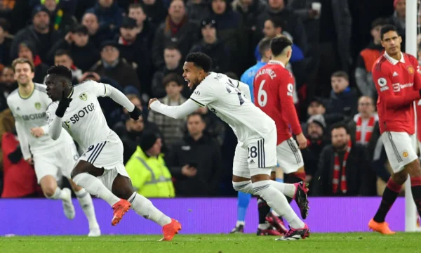 Leeds shows force, stops by tie of Man United club