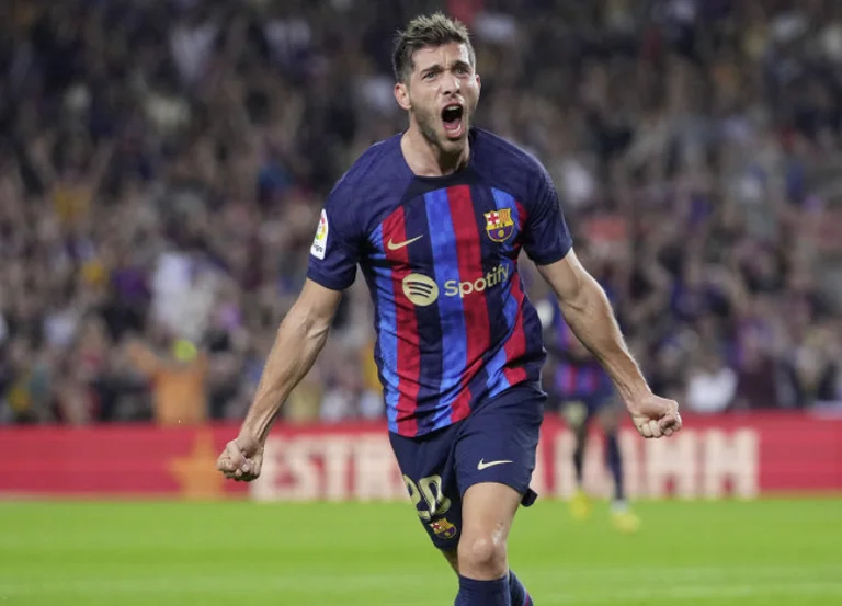 Sergio Roberto in dialogo con Barcellona sull'estensione del contratto