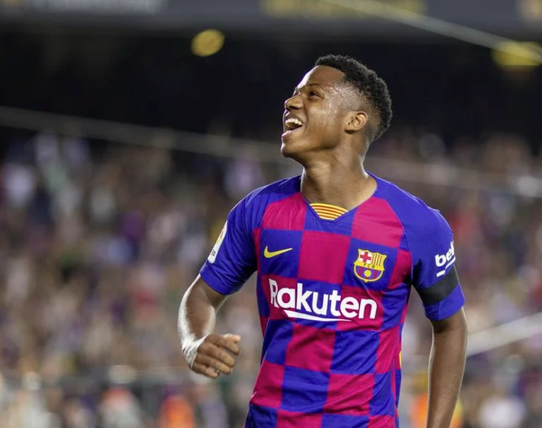 Arsenal comes with the big kick, Ansu Fate sure wants in summer