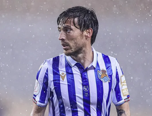 David Silva receives a tremendous offer from a Saudi club