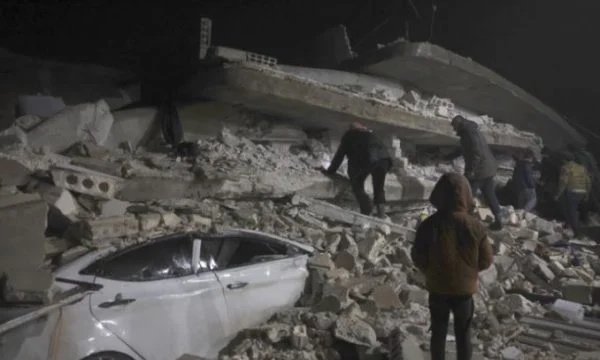 Unmerciful “Sulm”, immediately after the earthquake, Assad bombards the rebel-controlled Syrian city