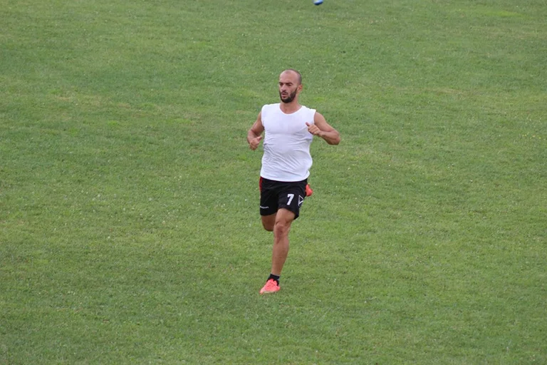 Rinomato calciatore albanese colpito duro