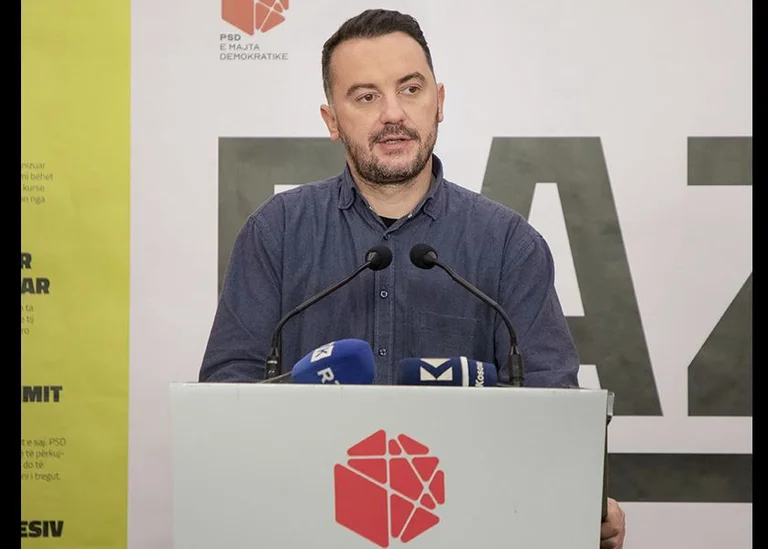 Dardan Molliq: Albin Kurti verhandelt sein Gesicht