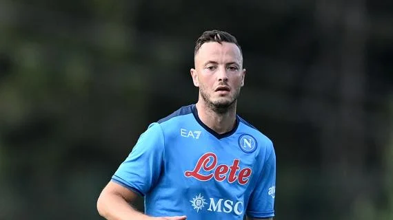 He's been playing 90 minutes against Spesia, he's talking about Candor after the match.
