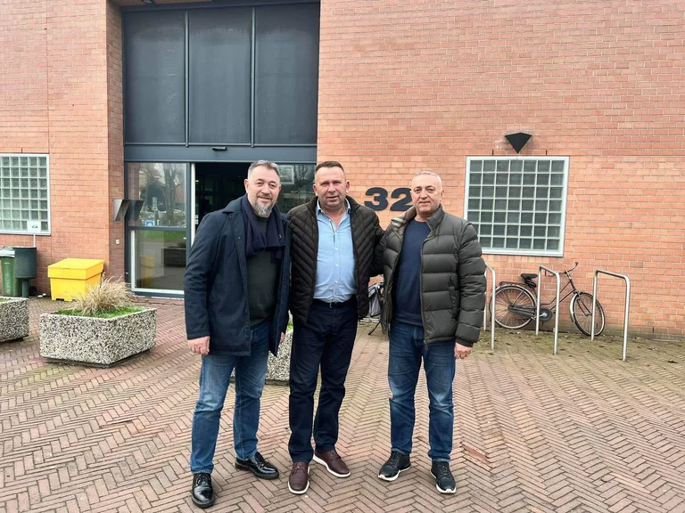 Sami Lushtaku, Nundman Rama von Hisni Thaci besuchen ehemaligen Präsidenten Thaci in Den Haag