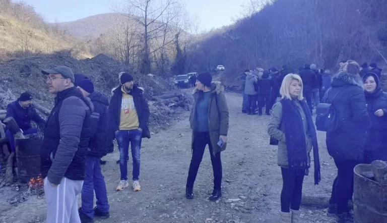 Il governo continua l'espropriazione nel Kosovo settentrionale, protesta dei residenti