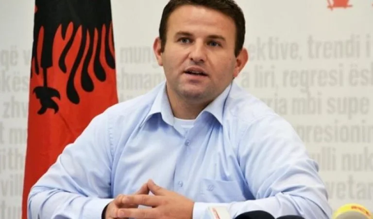 Ex delegazione VV: Le prove contro Zajednica possono essere tattiche Kurti